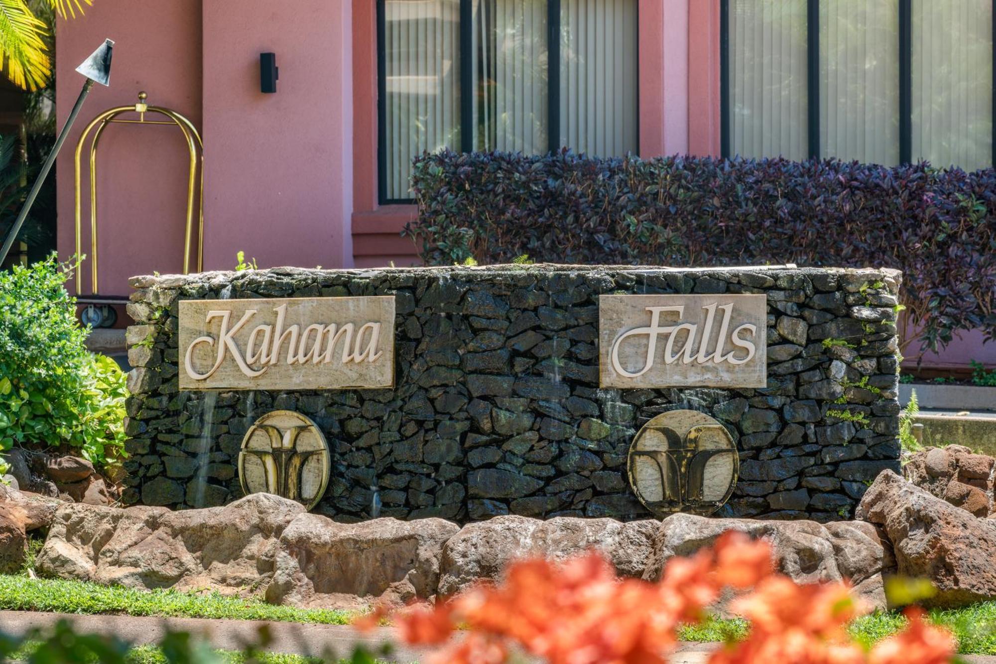 Kahana Falls Resort Napili-Honokowai Exterior photo