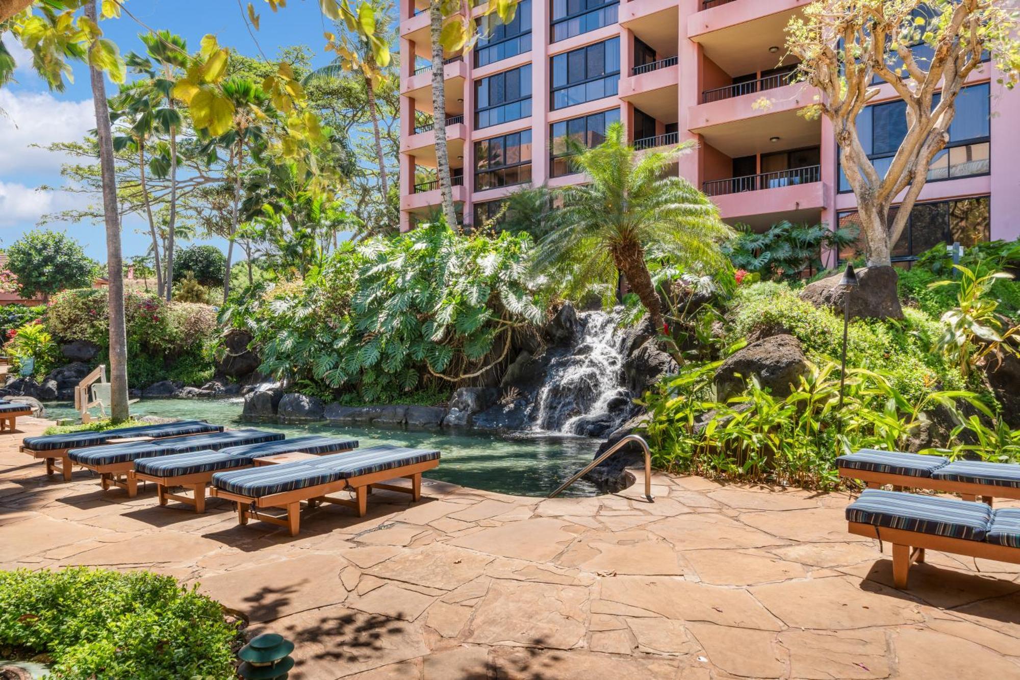 Kahana Falls Resort Napili-Honokowai Exterior photo